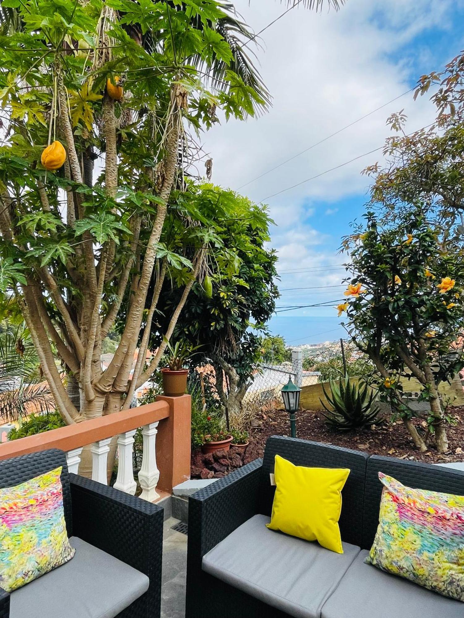 Hotel Cozy House Funchal  Esterno foto