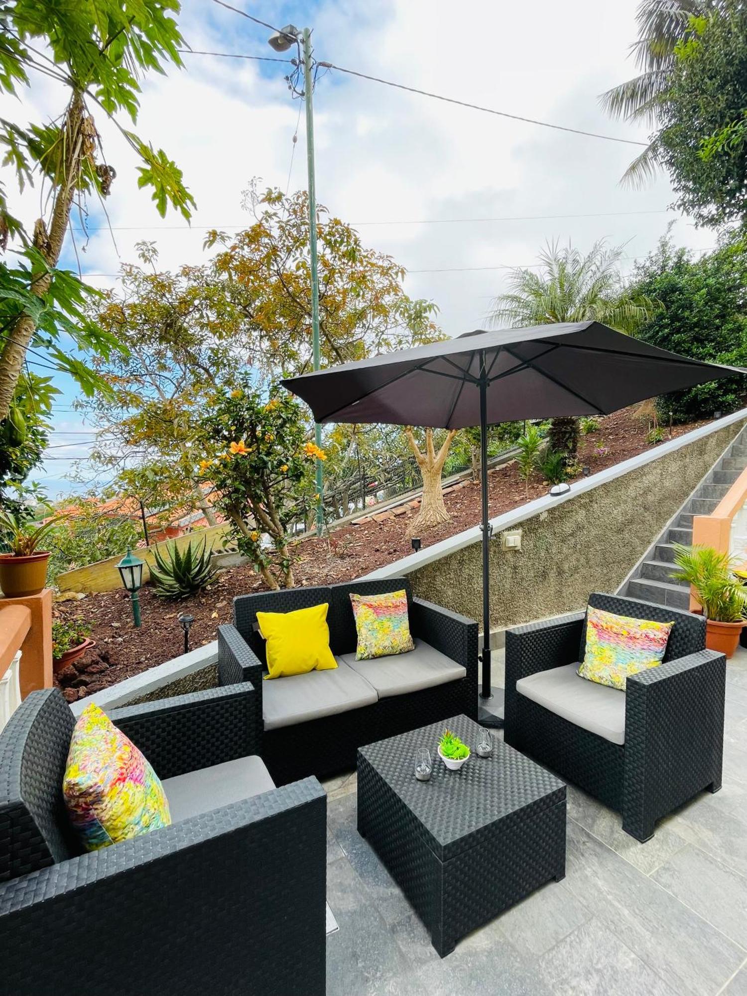 Hotel Cozy House Funchal  Esterno foto