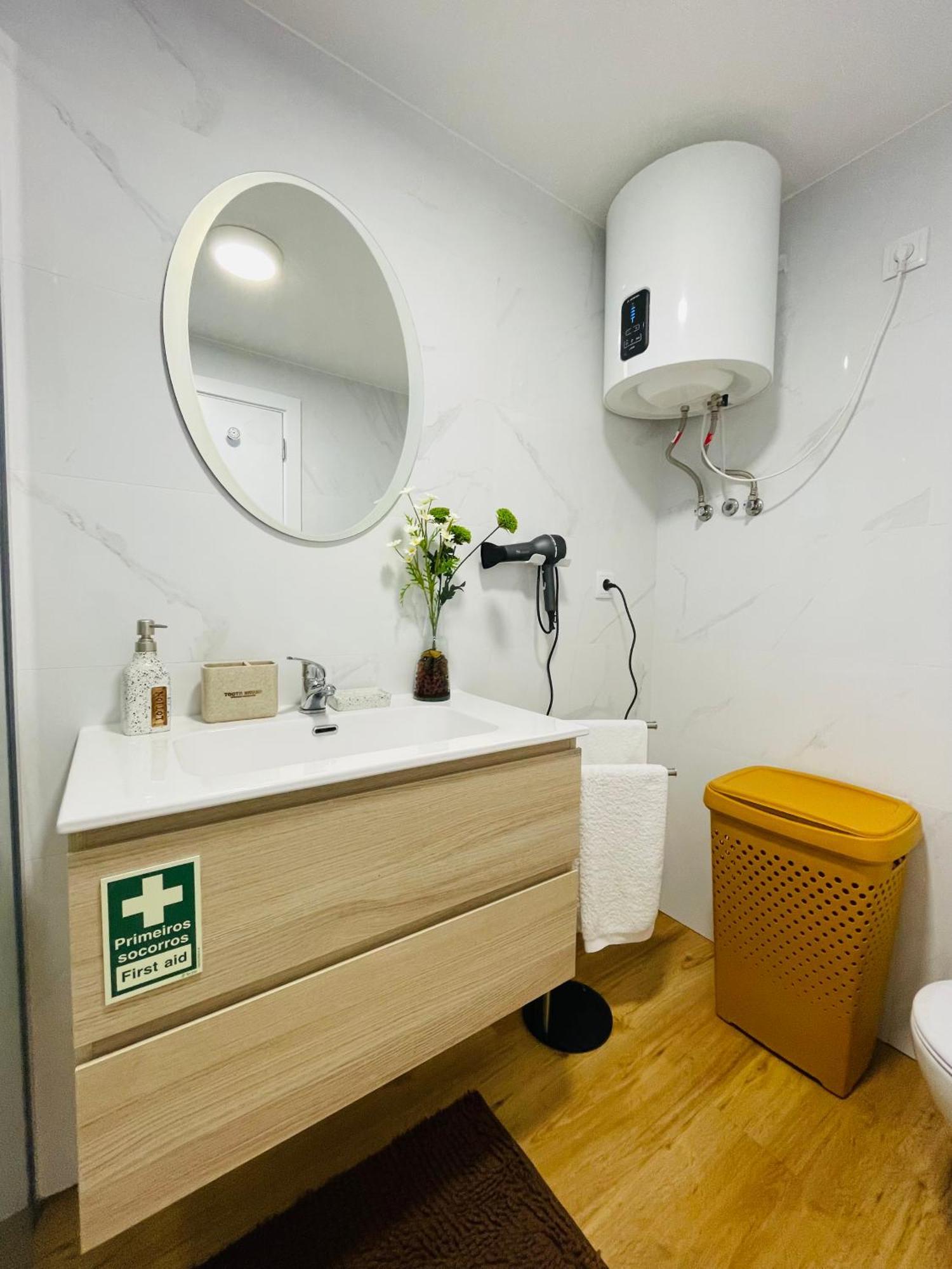 Hotel Cozy House Funchal  Esterno foto